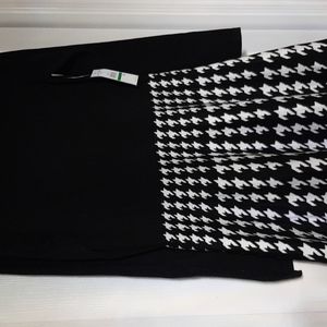 Houndstooth Blk/White knit dress